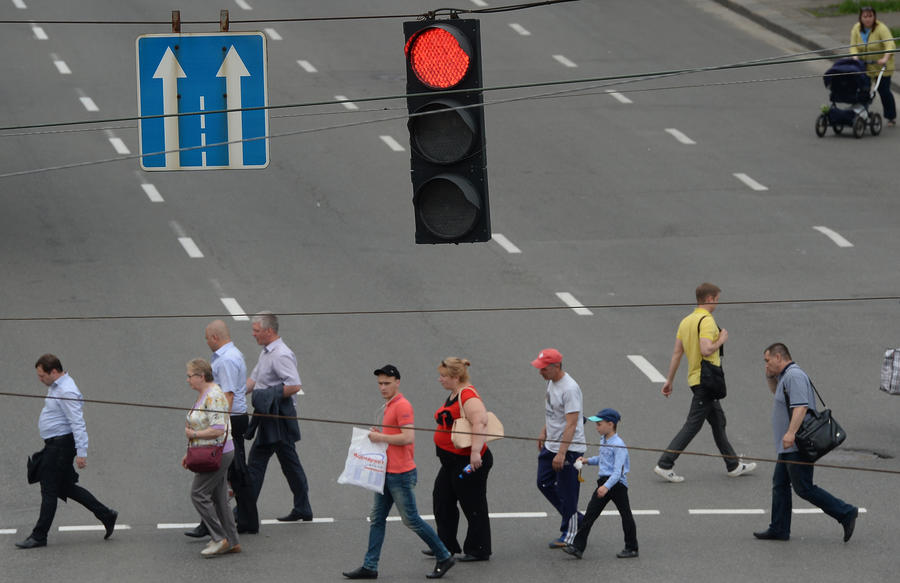 Почему нельзя проезжать на красный свет