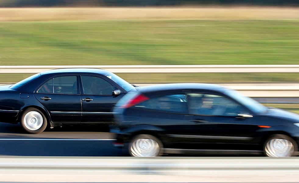 Как оспорить завершение обгона через сплошную