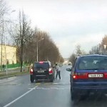 наехал на ногу и скрылся