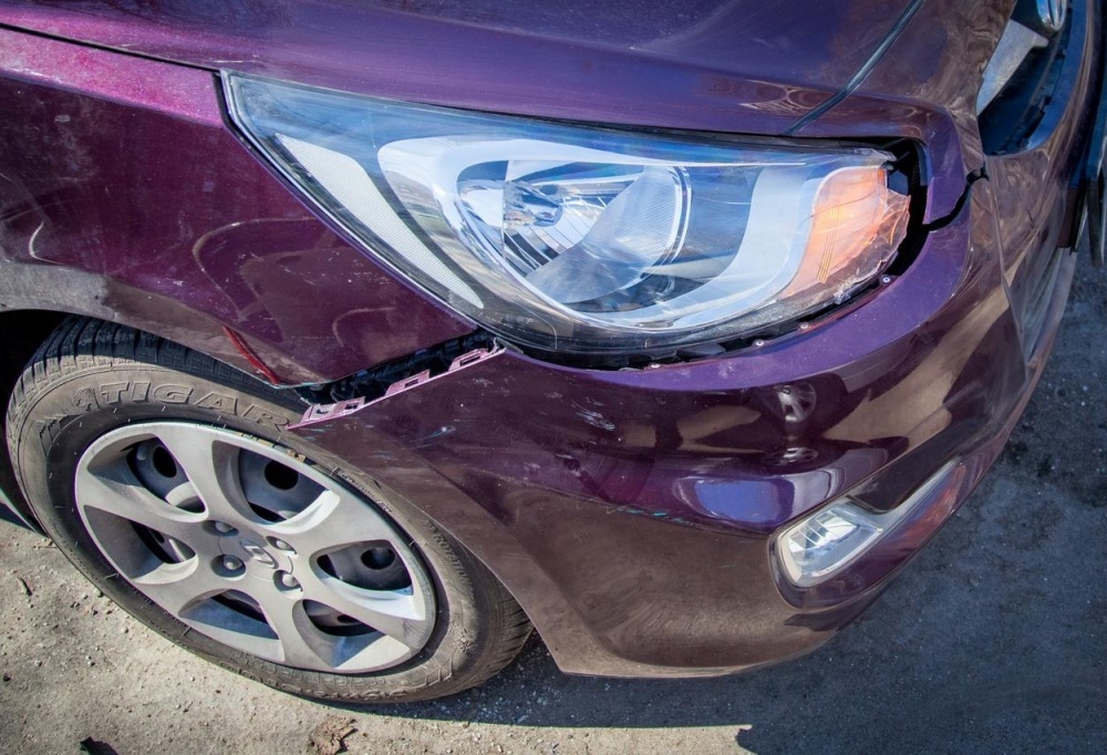 побитая машина